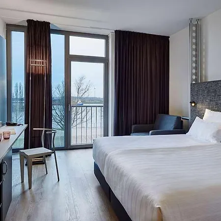 Innside By Melia 4*