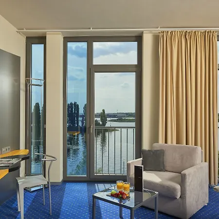 Innside By Meliá 4* Brema