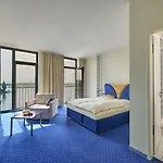 Hotel Innside By Melia Bremen 4*