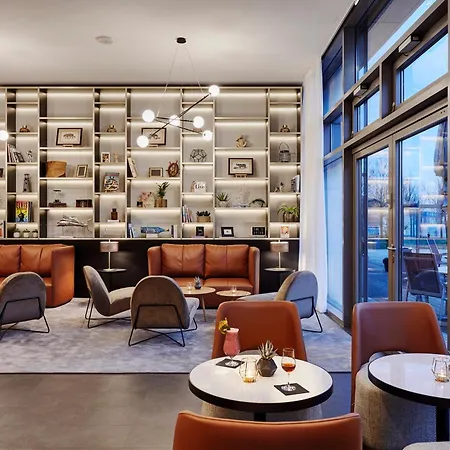 Innside By Meliá 4*