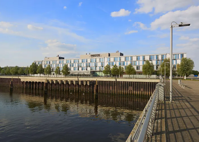 Innside By Melia Bréma